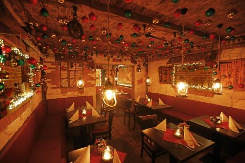 Carlo-Lorenzini-Zimmer