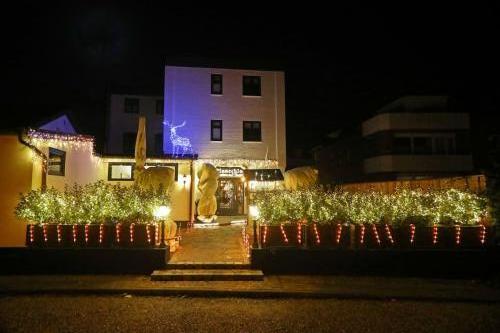 Eingang H.B. Jensen Parkplatz